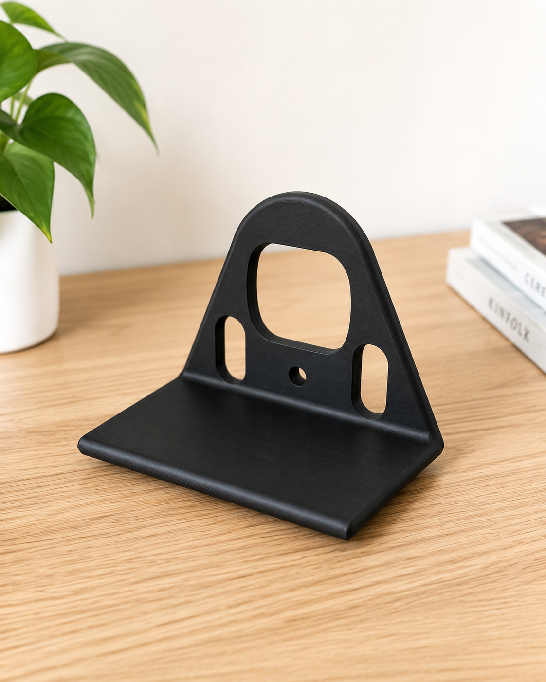 PlugNest Shelf
